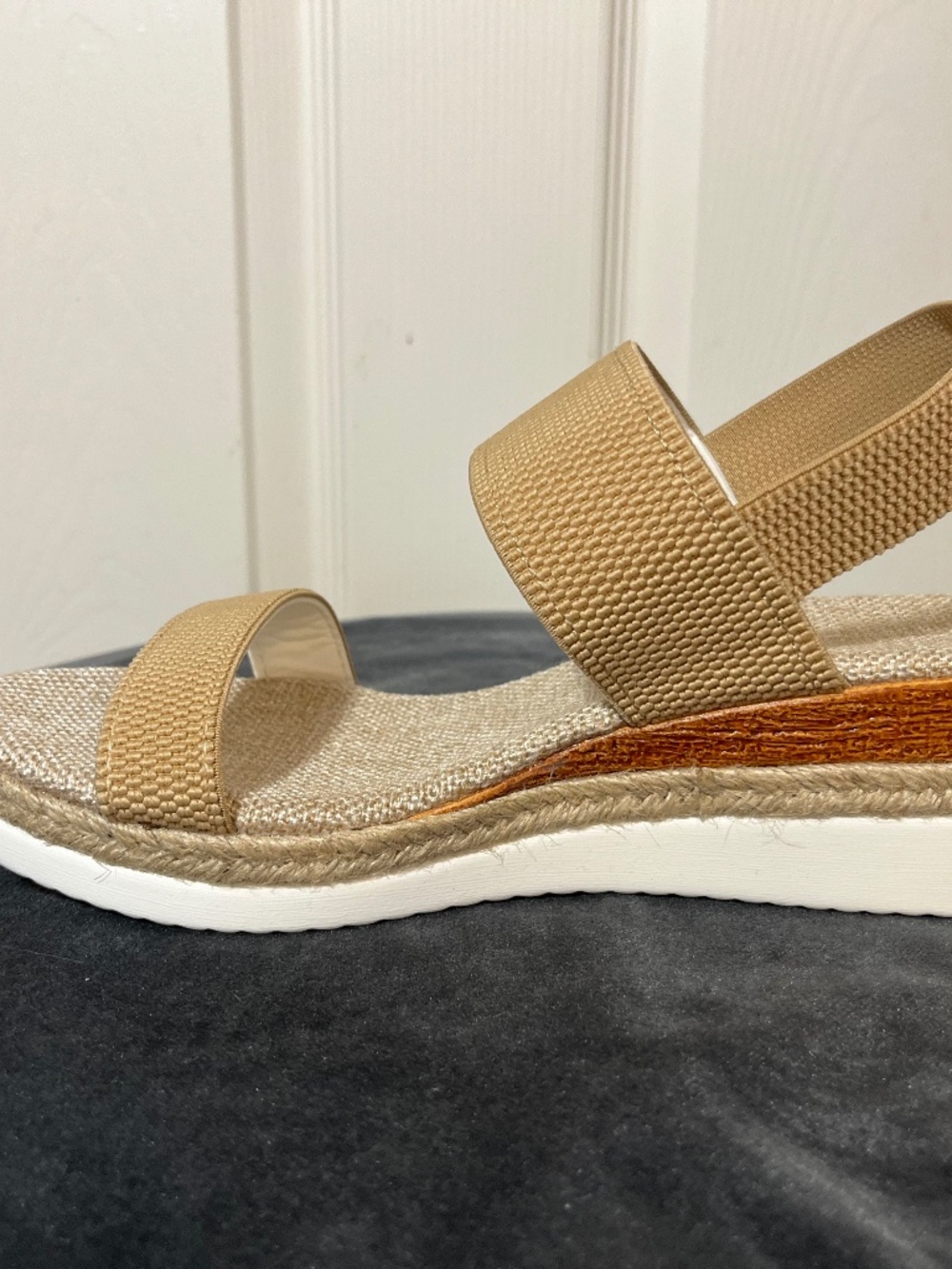 Wedge sandal